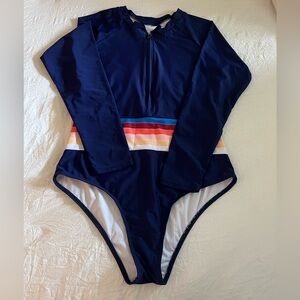 NWOT Navy One Piece Rashboard Size L.